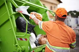 Best Furniture Removal  in Altamont, IL